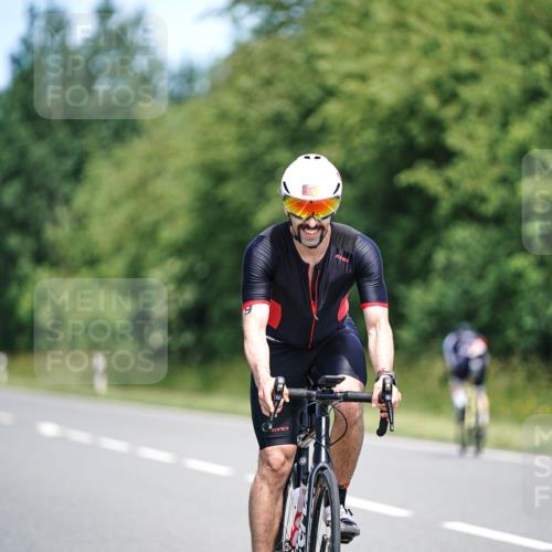 21.06.2026 - Viking Triathlon Michael Burmester http://msf.ph/oto/9877347 21.06.2026 13:00:50 Radfahren 377, 416, 511, 515, 521, 529, 542, 664 meine-sportfotos.de