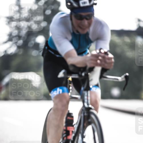 21.06.2026 - 29. Vierlanden-Triathlon H.Heesch http://msf.ph/oto/9877351 21.06.2026 09:03:01 Radfahren 181 meine-sportfotos.de