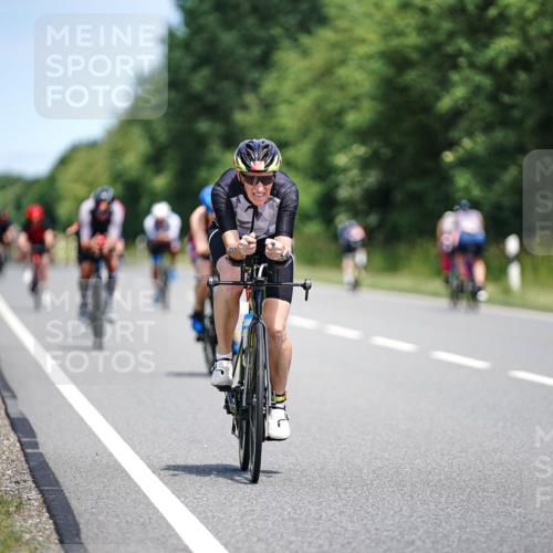 21.06.2026 - Viking Triathlon Michael Burmester http://msf.ph/oto/9877366 21.06.2026 13:00:54 Radfahren 138, 283, 377, 416, 511, 515, 521, 529, 542, 664 meine-sportfotos.de