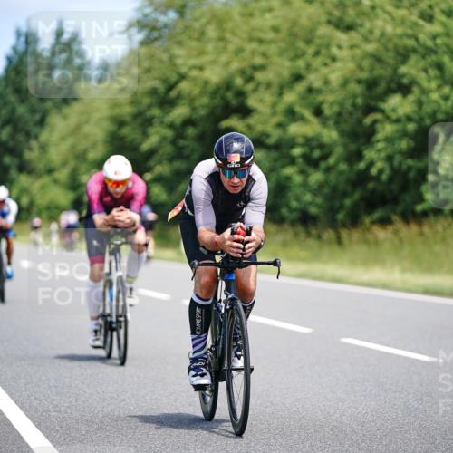 21.06.2026 - Viking Triathlon Michael Burmester http://msf.ph/oto/9877413 21.06.2026 13:00:57 Radfahren 138, 283, 377, 416, 511, 515, 521, 529, 542, 664 meine-sportfotos.de