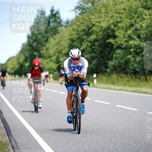 21.06.2026 - Viking Triathlon Michael Burmester http://msf.ph/oto/9877441 21.06.2026 13:00:59 Radfahren 138, 283, 377, 416, 511, 515, 521, 529, 542, 664 meine-sportfotos.de