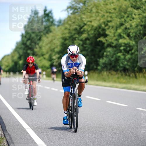 21.06.2026 - Viking Triathlon Michael Burmester http://msf.ph/oto/9877448 21.06.2026 13:00:59 Radfahren 138, 283, 377, 416, 511, 515, 521, 529, 542, 664 meine-sportfotos.de
