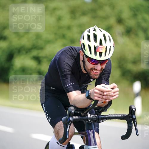 21.06.2026 - Viking Triathlon Michael Burmester http://msf.ph/oto/9877523 21.06.2026 13:01:08 Radfahren 138, 283, 283, 515, 542, 664 meine-sportfotos.de