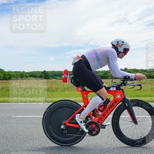 21.06.2026 - Viking Triathlon Michael Burmester http://msf.ph/oto/9877524 21.06.2026 12:05:47 Radfahren 16, 56, 58, 165, 198, 256, 282, 289, 382, 546, 670 meine-sportfotos.de