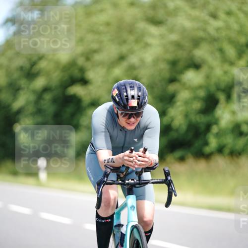21.06.2026 - Viking Triathlon Michael Burmester http://msf.ph/oto/9877533 21.06.2026 13:01:28 Radfahren 283, 307, 653 meine-sportfotos.de