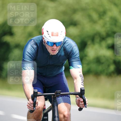 21.06.2026 - Viking Triathlon Michael Burmester http://msf.ph/oto/9877569 21.06.2026 13:01:45 Radfahren 174, 307, 512, 653 meine-sportfotos.de