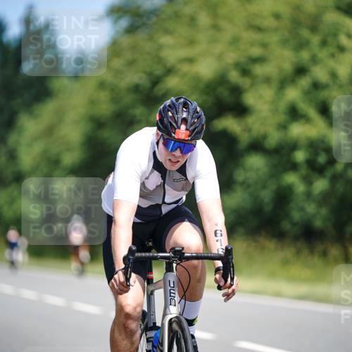 21.06.2026 - Viking Triathlon Michael Burmester http://msf.ph/oto/9877581 21.06.2026 13:02:32 Radfahren 193, 272, 385, 405, 607 meine-sportfotos.de