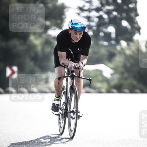 21.06.2026 - 29. Vierlanden-Triathlon H.Heesch http://msf.ph/oto/9877603 21.06.2026 09:03:51 Radfahren 26, 124 meine-sportfotos.de