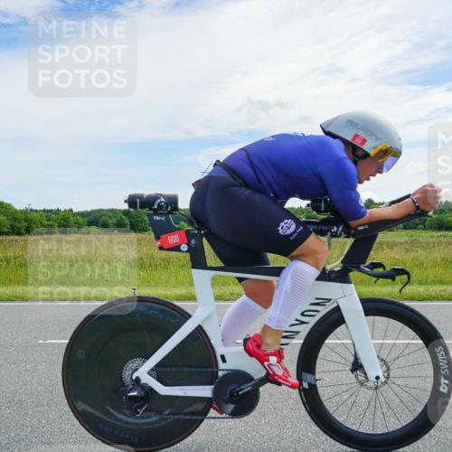 21.06.2026 - Viking Triathlon Michael Burmester http://msf.ph/oto/9877609 21.06.2026 12:07:17 Radfahren 44, 60, 166, 212, 245, 267, 316, 348, 387, 419, 562, 608, 615 meine-sportfotos.de