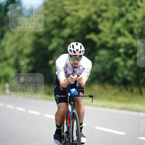 21.06.2026 - Viking Triathlon Michael Burmester http://msf.ph/oto/9877654 21.06.2026 13:02:53 Radfahren 193, 272, 333, 417, 448, 628 meine-sportfotos.de
