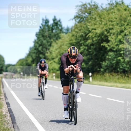21.06.2026 - Viking Triathlon Michael Burmester http://msf.ph/oto/9877674 21.06.2026 13:03:03 Radfahren 333, 395, 417, 448, 628 meine-sportfotos.de
