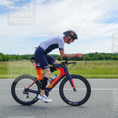 21.06.2026 - Viking Triathlon Michael Burmester http://msf.ph/oto/9877683 21.06.2026 12:07:59 Radfahren 24, 259, 269, 335, 422, 545, 622 meine-sportfotos.de