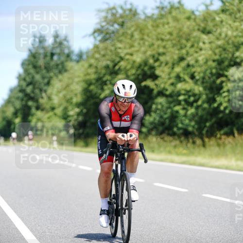 21.06.2026 - Viking Triathlon Michael Burmester http://msf.ph/oto/9877696 21.06.2026 13:03:52 Radfahren 40, 61, 117, 209, 498, 566, 609 meine-sportfotos.de