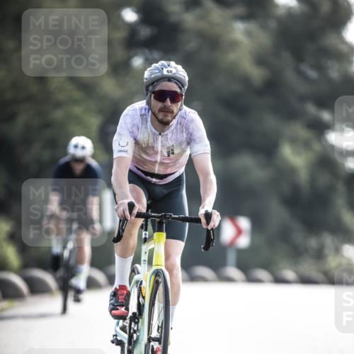 21.06.2026 - 29. Vierlanden-Triathlon H.Heesch http://msf.ph/oto/9877699 21.06.2026 09:04:45 Radfahren 50, 70, 81, 98, 146 meine-sportfotos.de