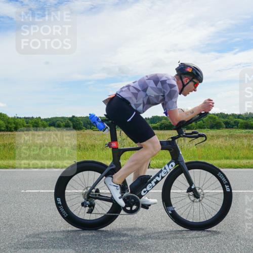 21.06.2026 - Viking Triathlon Michael Burmester http://msf.ph/oto/9877733 21.06.2026 12:08:48 Radfahren 63, 68, 72, 89, 123, 123, 162, 181, 224, 266, 295, 359, 370, 370, 409, 409, 427, 427 meine-sportfotos.de