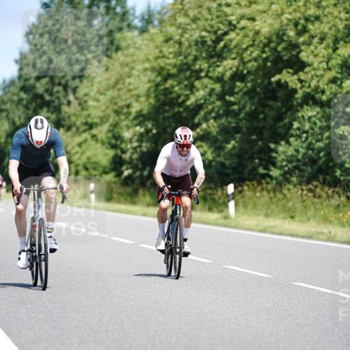 21.06.2026 - Viking Triathlon Michael Burmester http://msf.ph/oto/9877741 21.06.2026 13:03:59 Radfahren 61, 209, 498, 550, 609 meine-sportfotos.de