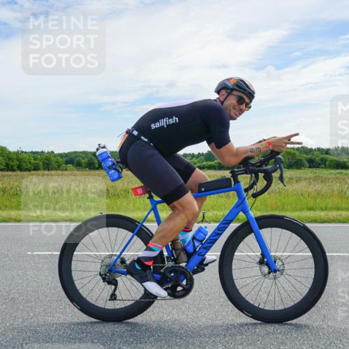 21.06.2026 - Viking Triathlon Michael Burmester http://msf.ph/oto/9877802 21.06.2026 12:10:38 Radfahren 99, 106, 113, 199, 203, 203, 244, 255, 283, 307, 337, 471, 483, 610, 640 meine-sportfotos.de