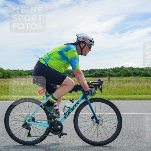21.06.2026 - Viking Triathlon Michael Burmester http://msf.ph/oto/9877816 21.06.2026 12:10:42 Radfahren 99, 106, 113, 199, 203, 244, 283, 307, 337, 483, 610, 640 meine-sportfotos.de
