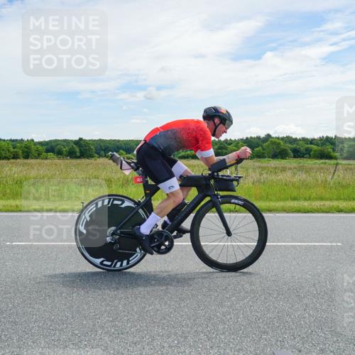 21.06.2026 - Viking Triathlon Michael Burmester http://msf.ph/oto/9877886 21.06.2026 12:11:18 Radfahren 76, 87, 111, 114, 154, 186, 250, 265, 291, 355, 356, 392, 433, 447, 454, 464, 552, 557, 579, 627, 655 meine-sportfotos.de