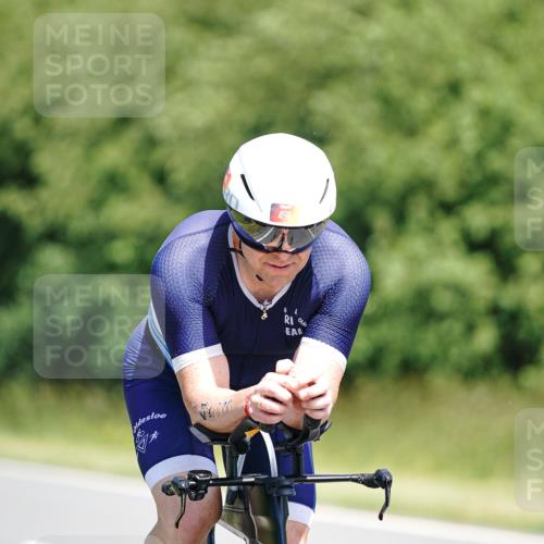 21.06.2026 - Viking Triathlon Michael Burmester http://msf.ph/oto/9877908 21.06.2026 13:05:02 Radfahren 92, 496, 631 meine-sportfotos.de