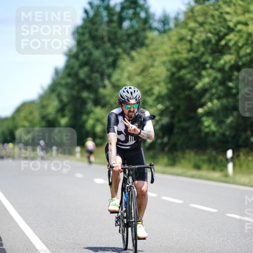 21.06.2026 - Viking Triathlon Michael Burmester http://msf.ph/oto/9877946 21.06.2026 13:05:07 Radfahren 92, 496, 631 meine-sportfotos.de