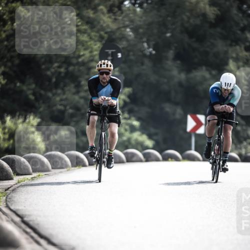 21.06.2026 - 29. Vierlanden-Triathlon H.Heesch http://msf.ph/oto/9877958 21.06.2026 09:06:03 Radfahren 94, 190, 191 meine-sportfotos.de