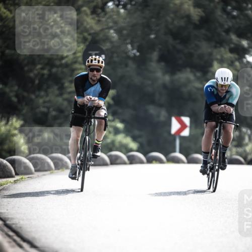 21.06.2026 - 29. Vierlanden-Triathlon H.Heesch http://msf.ph/oto/9877977 21.06.2026 09:06:04 Radfahren 94, 190, 191 meine-sportfotos.de