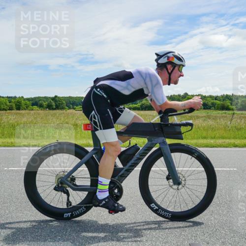 21.06.2026 - Viking Triathlon Michael Burmester http://msf.ph/oto/9878034 21.06.2026 12:13:10 Radfahren 14, 18, 92, 117, 122, 131, 175, 296, 346, 376, 432, 450, 486, 487, 506, 559, 664 meine-sportfotos.de