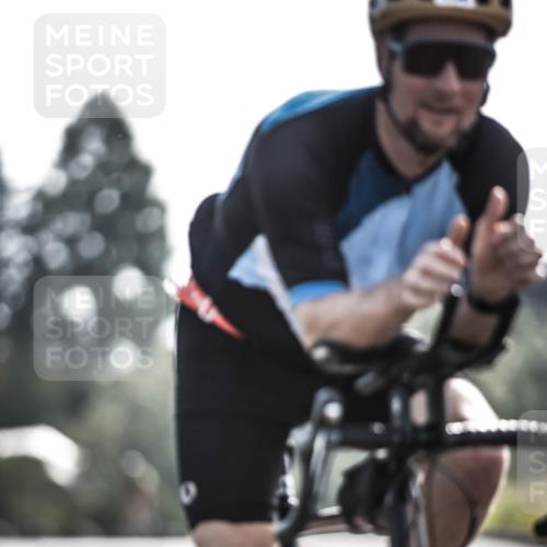 21.06.2026 - 29. Vierlanden-Triathlon H.Heesch http://msf.ph/oto/9878039 21.06.2026 09:06:06 Radfahren 94, 190, 191 meine-sportfotos.de
