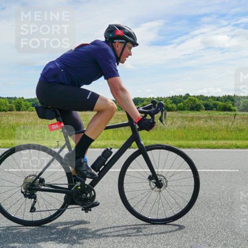 21.06.2026 - Viking Triathlon Michael Burmester http://msf.ph/oto/9878049 21.06.2026 12:13:14 Radfahren 1, 4, 14, 18, 92, 107, 117, 122, 131, 151, 175, 207, 296, 346, 376, 432, 450, 486, 487, 506, 559, 574, 637, 664 meine-sportfotos.de