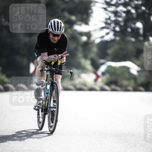 21.06.2026 - 29. Vierlanden-Triathlon H.Heesch http://msf.ph/oto/9878054 21.06.2026 09:06:10 Radfahren 92, 191 meine-sportfotos.de