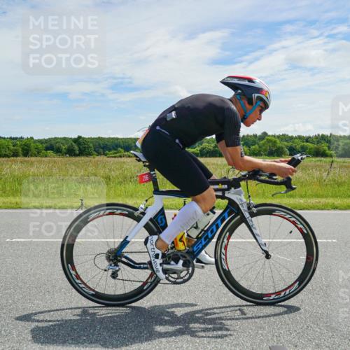 21.06.2026 - Viking Triathlon Michael Burmester http://msf.ph/oto/9878069 21.06.2026 12:13:21 Radfahren 1, 4, 14, 18, 18, 70, 92, 107, 117, 122, 131, 151, 175, 207, 296, 376, 414, 432, 486, 487, 506, 559, 574, 637, 664 meine-sportfotos.de