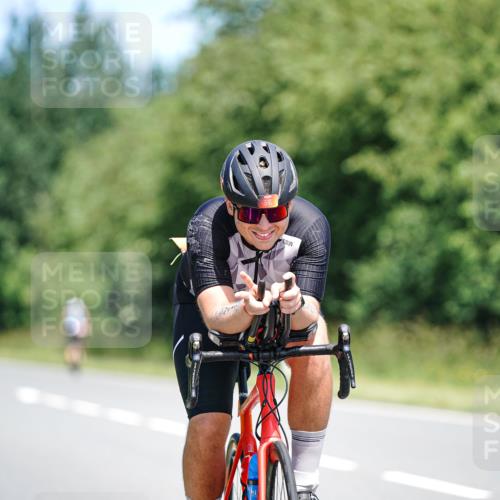 21.06.2026 - Viking Triathlon Michael Burmester http://msf.ph/oto/9878070 21.06.2026 13:06:43 Radfahren 222, 233, 374, 516, 523, 564, 636 meine-sportfotos.de