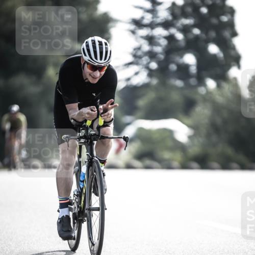 21.06.2026 - 29. Vierlanden-Triathlon H.Heesch http://msf.ph/oto/9878072 21.06.2026 09:06:10 Radfahren 92, 191 meine-sportfotos.de