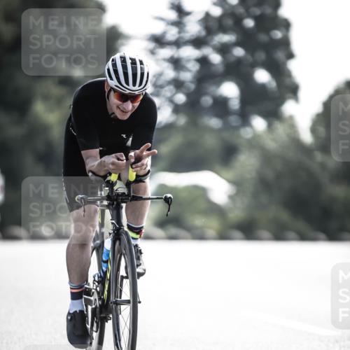 21.06.2026 - 29. Vierlanden-Triathlon H.Heesch http://msf.ph/oto/9878078 21.06.2026 09:06:11 Radfahren 92, 191 meine-sportfotos.de