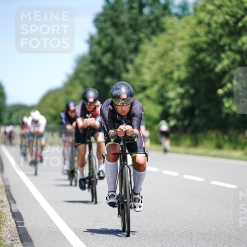 21.06.2026 - Viking Triathlon Michael Burmester http://msf.ph/oto/9878090 21.06.2026 13:06:45 Radfahren 59, 222, 233, 374, 516, 523, 564, 636 meine-sportfotos.de