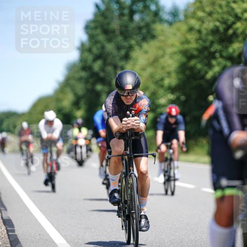 21.06.2026 - Viking Triathlon Michael Burmester http://msf.ph/oto/9878107 21.06.2026 13:06:46 Radfahren 59, 222, 233, 374, 516, 523, 564, 636 meine-sportfotos.de