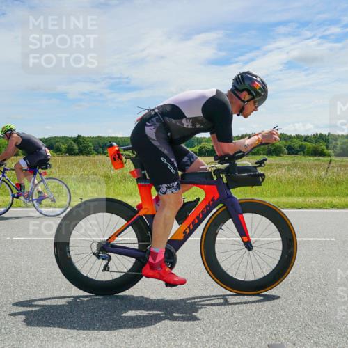 21.06.2026 - Viking Triathlon Michael Burmester http://msf.ph/oto/9878118 21.06.2026 12:13:39 Radfahren 18, 33, 70, 156, 254, 393, 414, 482, 489 meine-sportfotos.de