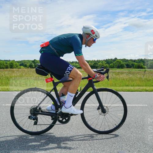 21.06.2026 - Viking Triathlon Michael Burmester http://msf.ph/oto/9878159 21.06.2026 12:14:01 Radfahren 61, 93, 254, 449, 515, 629, 641, 653 meine-sportfotos.de