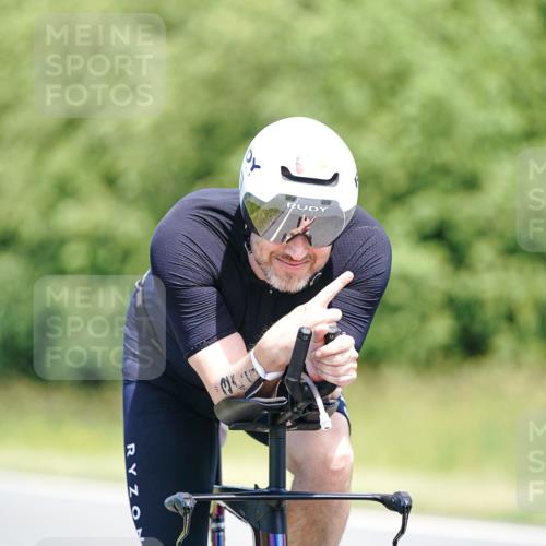 21.06.2026 - Viking Triathlon Michael Burmester http://msf.ph/oto/9878267 21.06.2026 13:07:18 Radfahren 59, 70, 345 meine-sportfotos.de