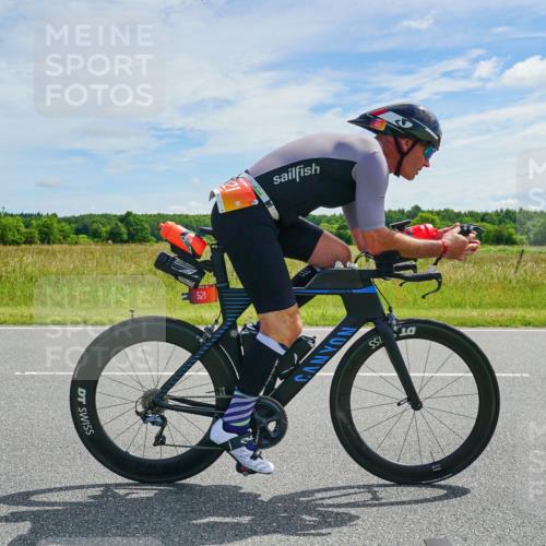 21.06.2026 - Viking Triathlon Michael Burmester http://msf.ph/oto/9878305 21.06.2026 12:16:11 Radfahren 22, 178, 184, 195, 248, 264, 333, 347, 377, 405, 405, 511, 521, 590, 603, 651 meine-sportfotos.de