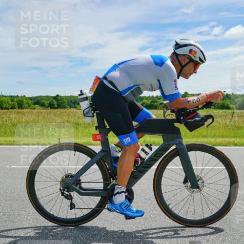 21.06.2026 - Viking Triathlon Michael Burmester http://msf.ph/oto/9878312 21.06.2026 12:16:12 Radfahren 22, 178, 184, 195, 248, 264, 333, 347, 377, 405, 405, 511, 521, 538, 590, 603, 651 meine-sportfotos.de