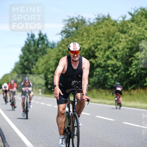 21.06.2026 - Viking Triathlon Michael Burmester http://msf.ph/oto/9878360 21.06.2026 13:07:46 Radfahren 143, 329, 538, 577, 650 meine-sportfotos.de