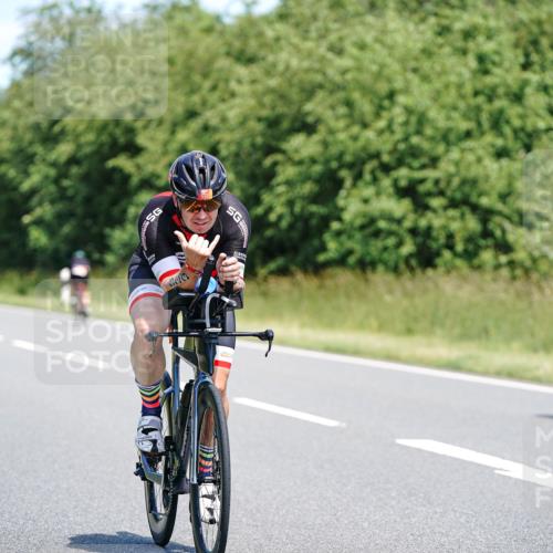 21.06.2026 - Viking Triathlon Michael Burmester http://msf.ph/oto/9878397 21.06.2026 13:07:48 Radfahren 143, 329, 538, 577, 650 meine-sportfotos.de