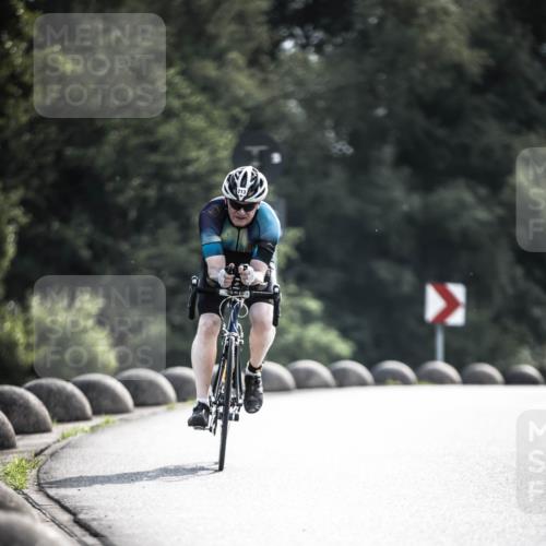 21.06.2026 - 29. Vierlanden-Triathlon H.Heesch http://msf.ph/oto/9878436 21.06.2026 09:07:56 Radfahren 213 meine-sportfotos.de