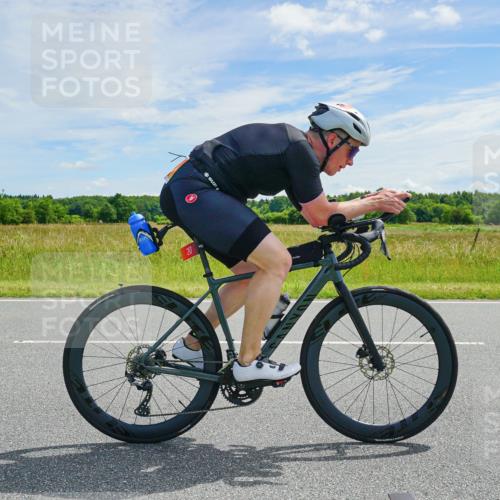 21.06.2026 - Viking Triathlon Michael Burmester http://msf.ph/oto/9878464 21.06.2026 12:18:55 Radfahren 31, 52, 80, 170, 217, 233, 323, 325, 371, 452, 496, 516 meine-sportfotos.de