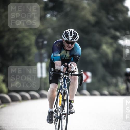 21.06.2026 - 29. Vierlanden-Triathlon H.Heesch http://msf.ph/oto/9878467 21.06.2026 09:07:57 Radfahren 93, 213 meine-sportfotos.de
