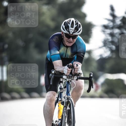 21.06.2026 - 29. Vierlanden-Triathlon H.Heesch http://msf.ph/oto/9878485 21.06.2026 09:07:58 Radfahren 93, 213 meine-sportfotos.de