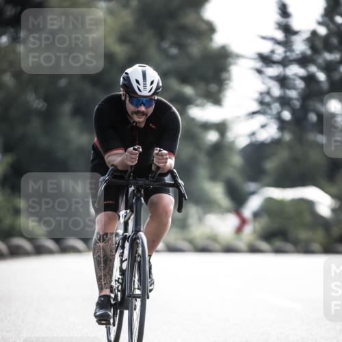 21.06.2026 - 29. Vierlanden-Triathlon H.Heesch http://msf.ph/oto/9878510 21.06.2026 09:08:03 Radfahren 52, 93 meine-sportfotos.de