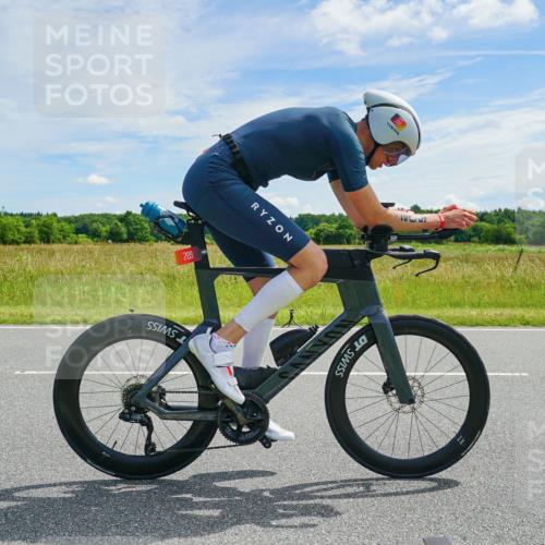 21.06.2026 - Viking Triathlon Michael Burmester http://msf.ph/oto/9878532 21.06.2026 12:19:30 Radfahren 30, 209, 343, 425, 441, 443, 472, 648, 656 meine-sportfotos.de